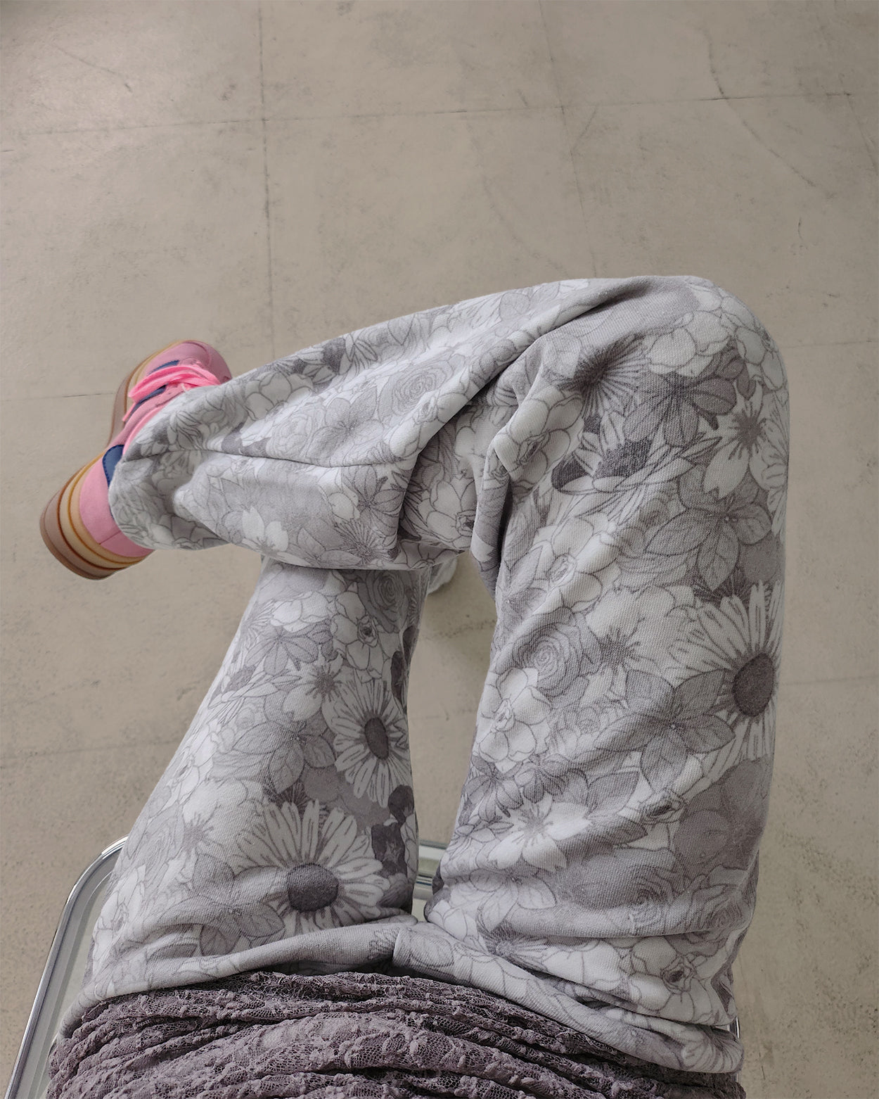 flower pattern boot cut sweat pants