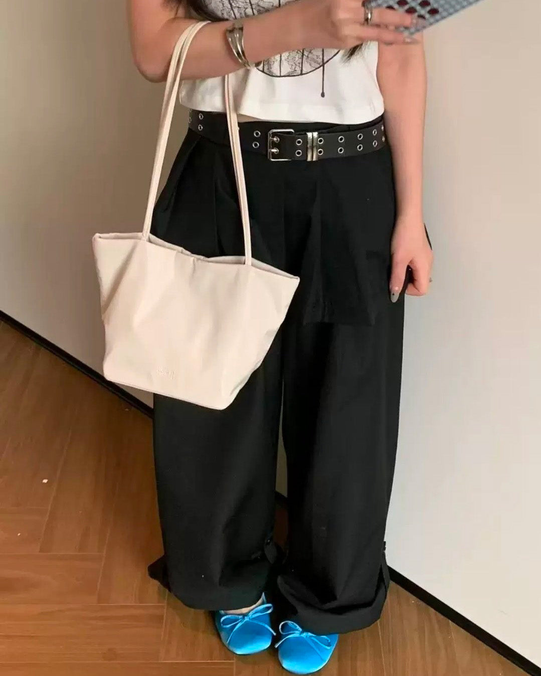 happy color glossy shoulder bag