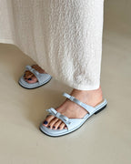 round ribbon sandals