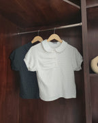 dot puff sleeve collar T