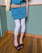 flower button point capri leggings