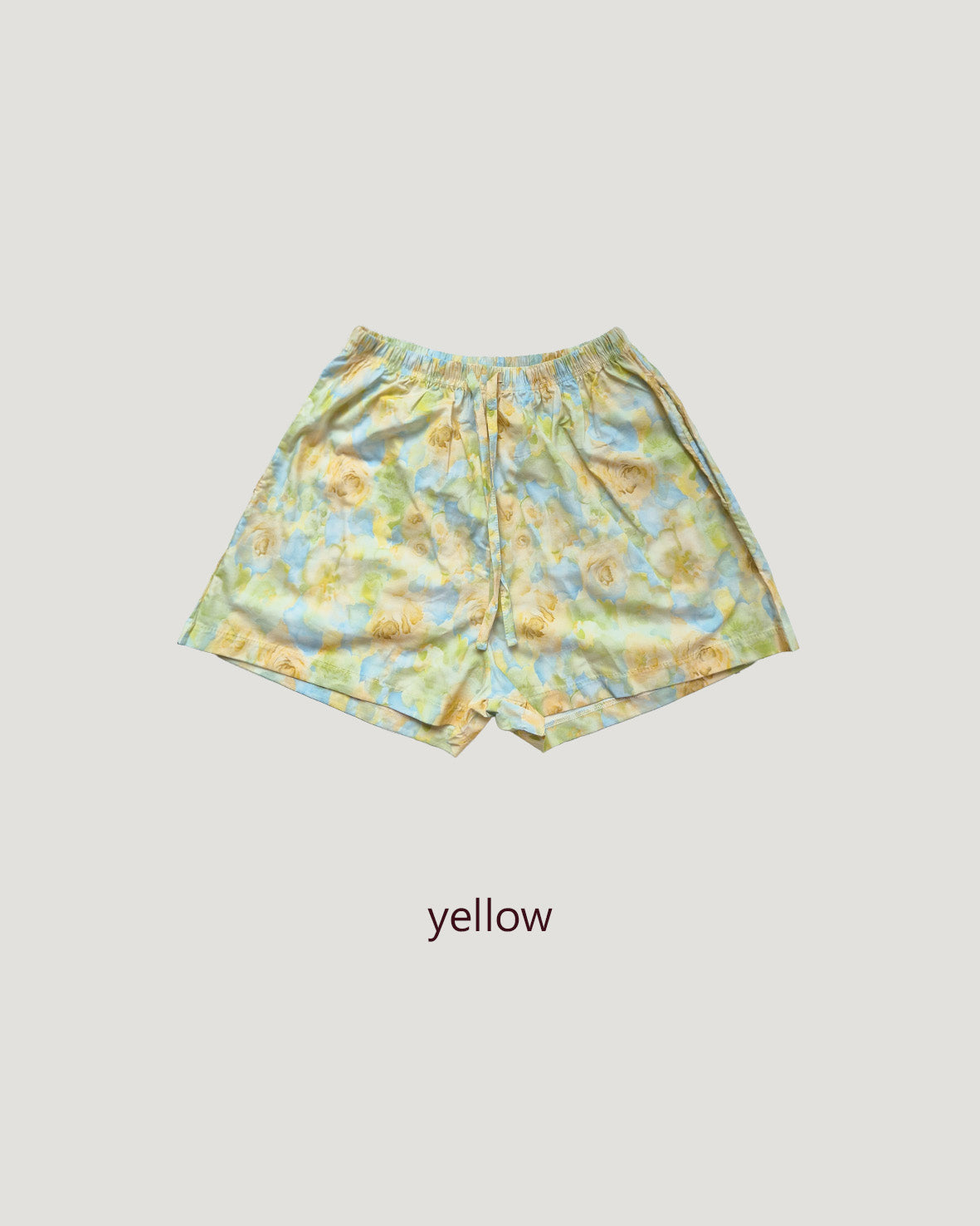 blurred flower short pants