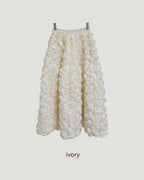 rose volume flare skirt