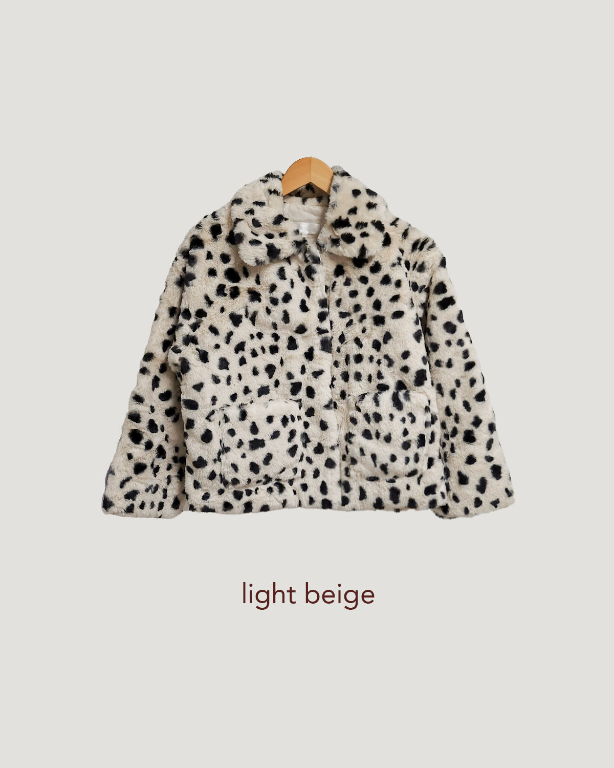 dalmatian pattern collar fur jacket