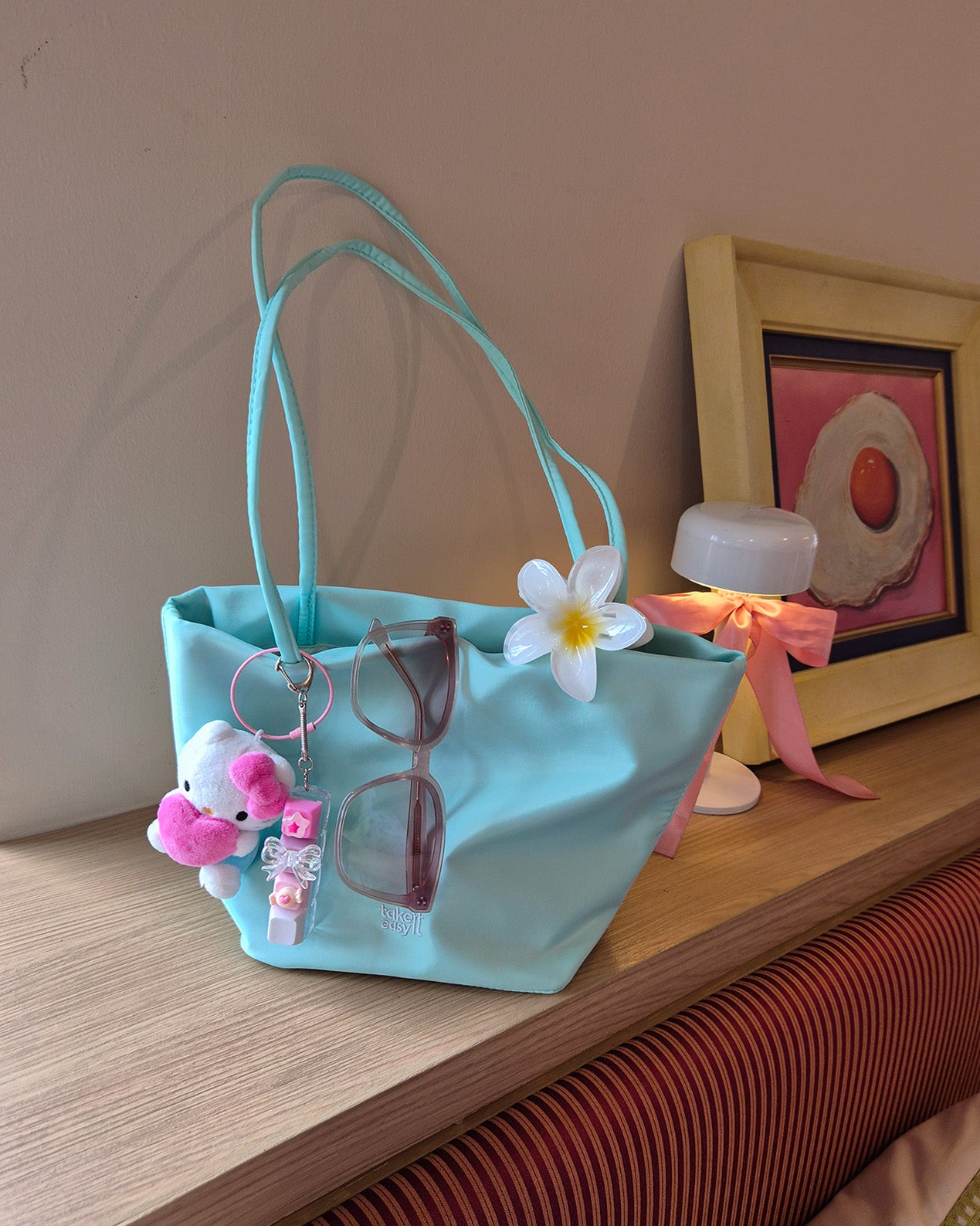happy color glossy shoulder bag