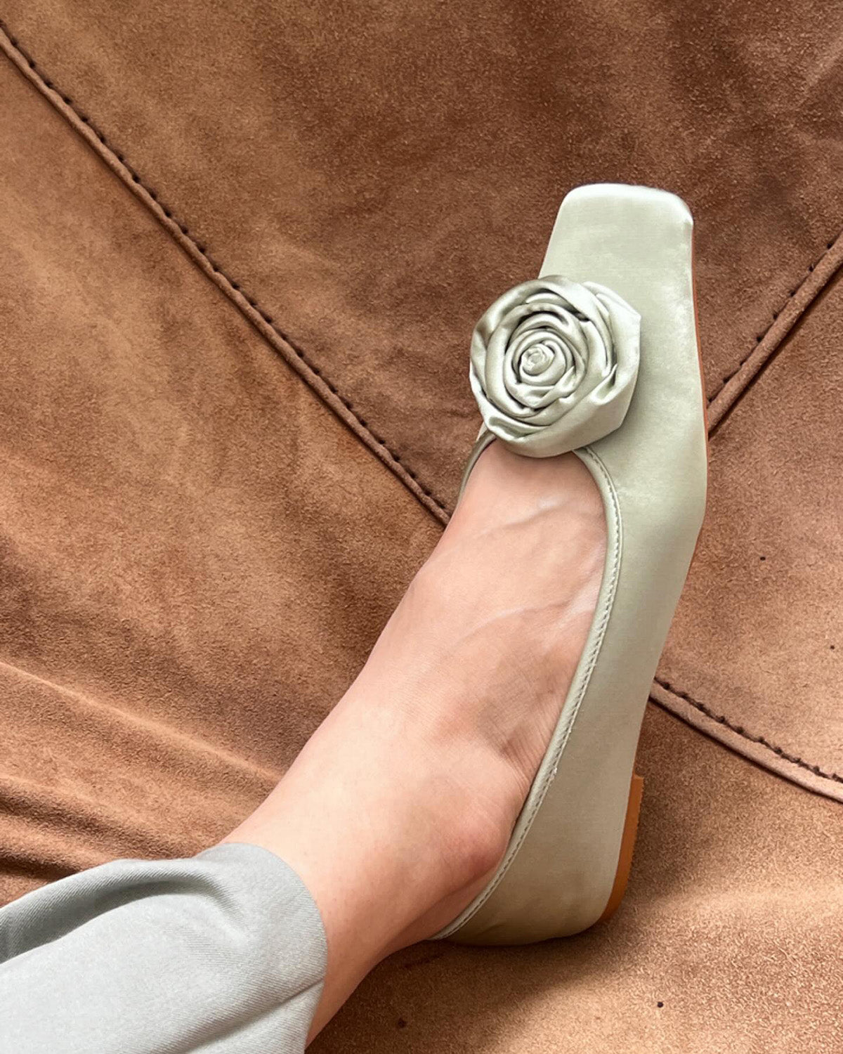 rose satin square flat shoes