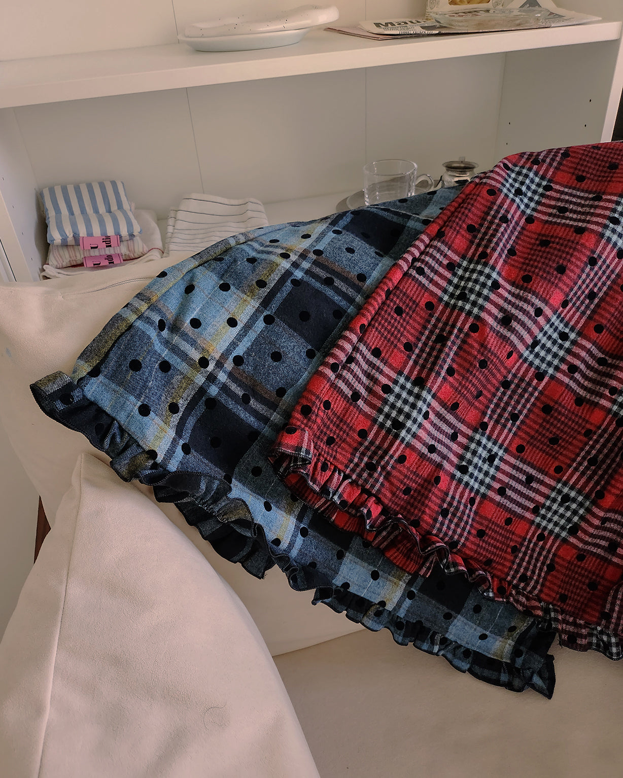 dot check frill middle skirt