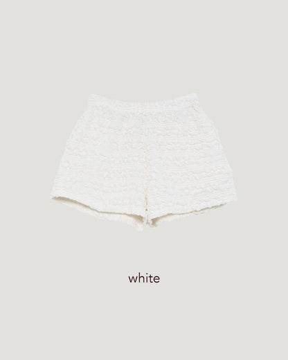 frill short pants