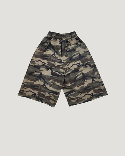 camo lettering logo half pants