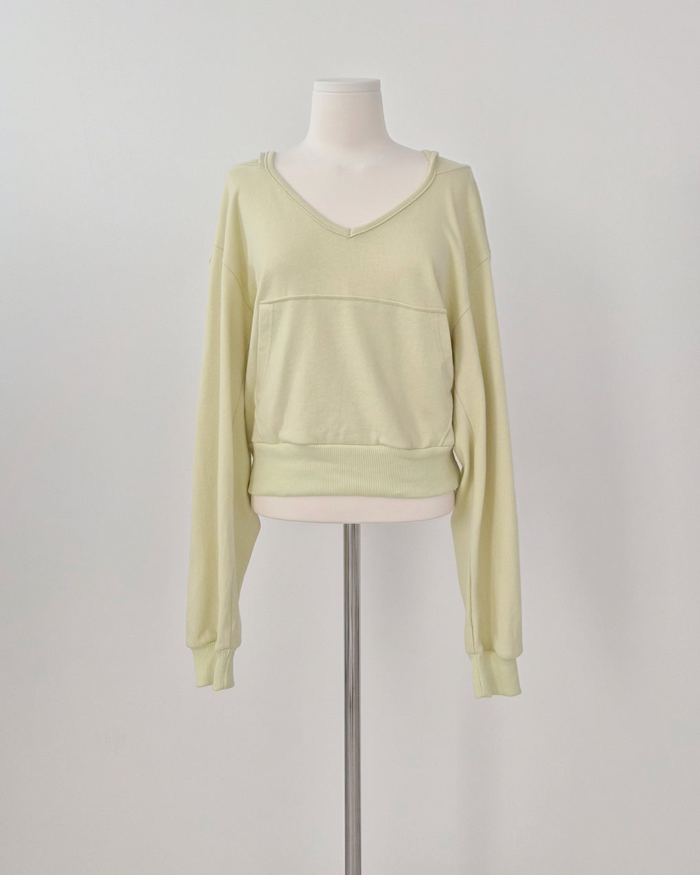 V neck light sweat hood T