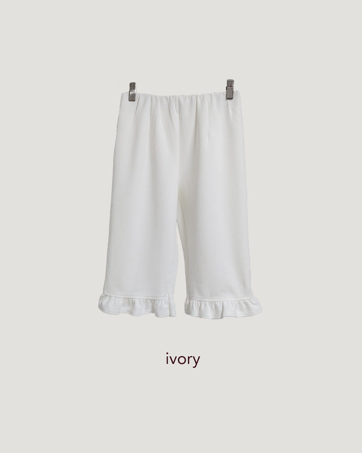 frill half pants
