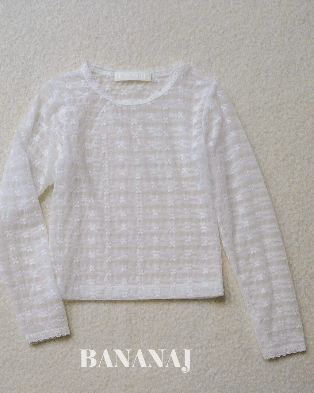 【BANANAJ】rhythm flower lace tee