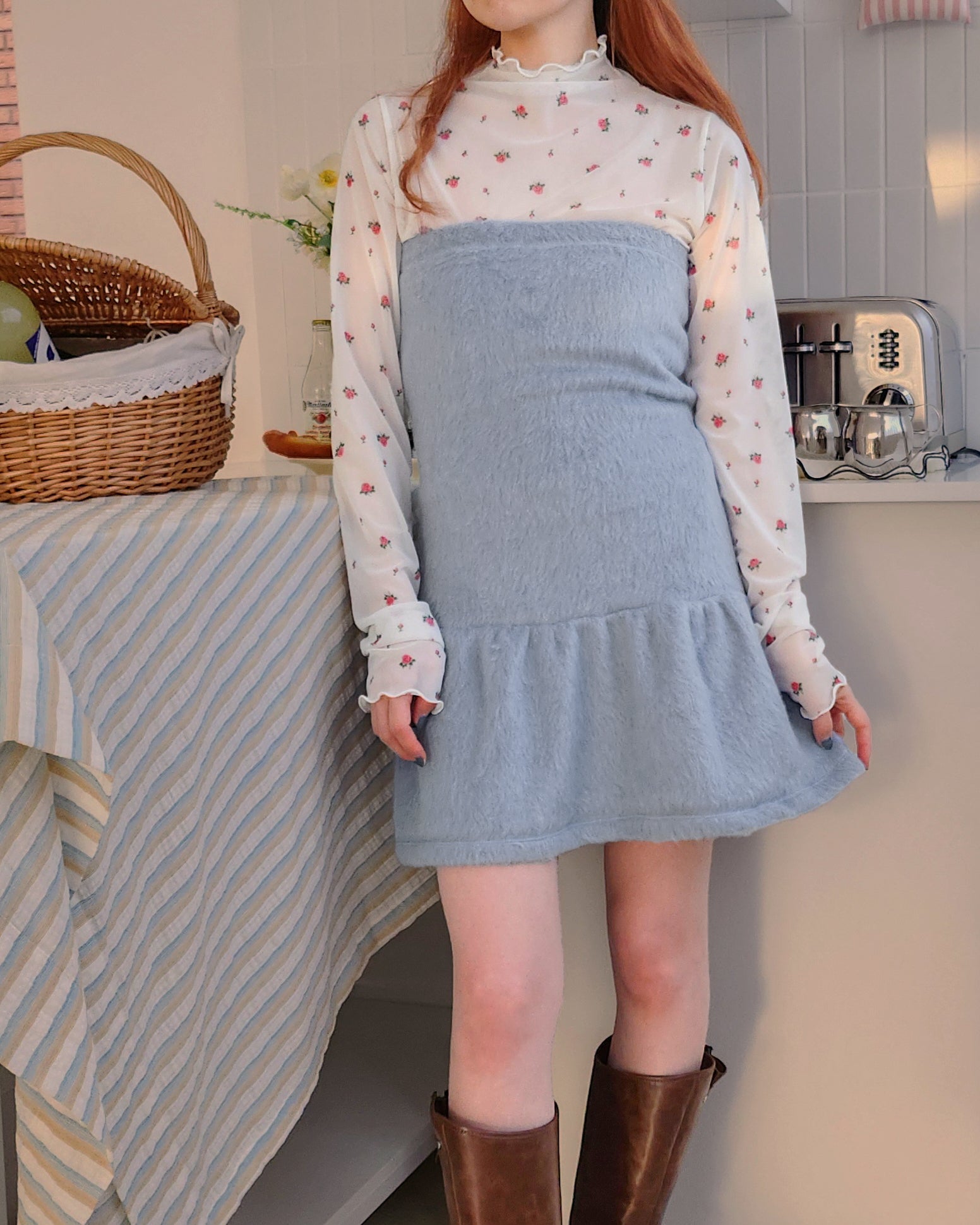 fur back ribbon mini dress
