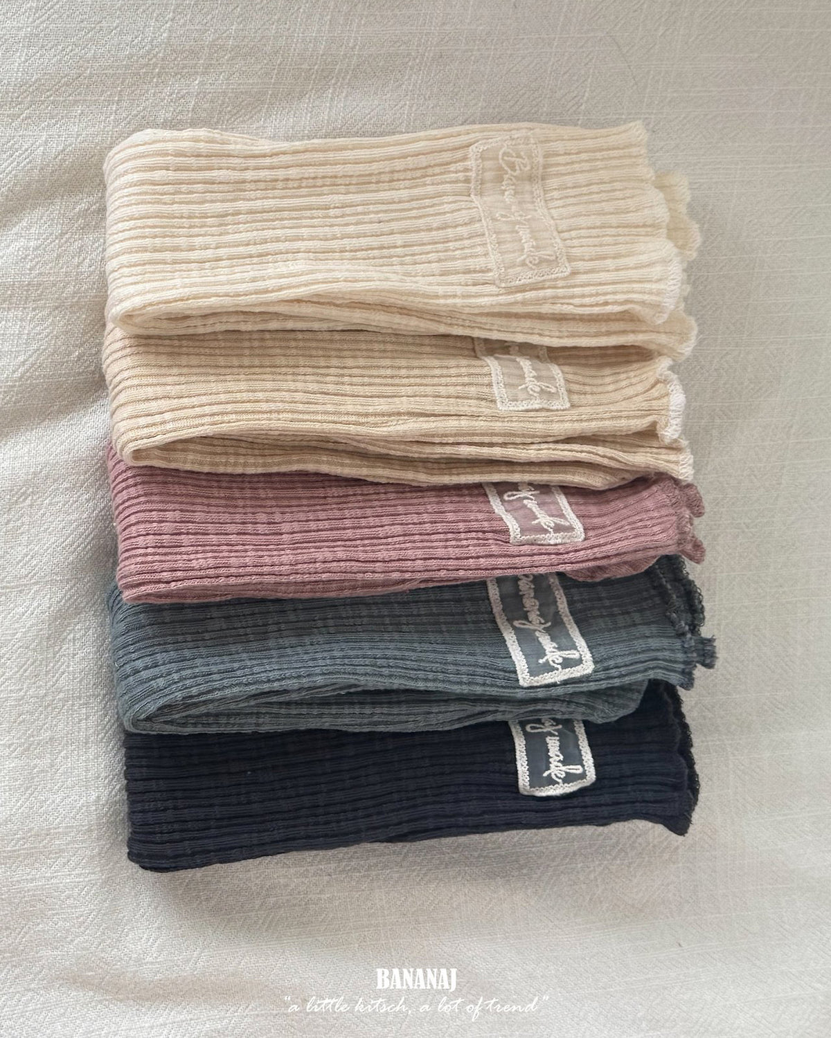 【BANANAJ】mellow rib socks