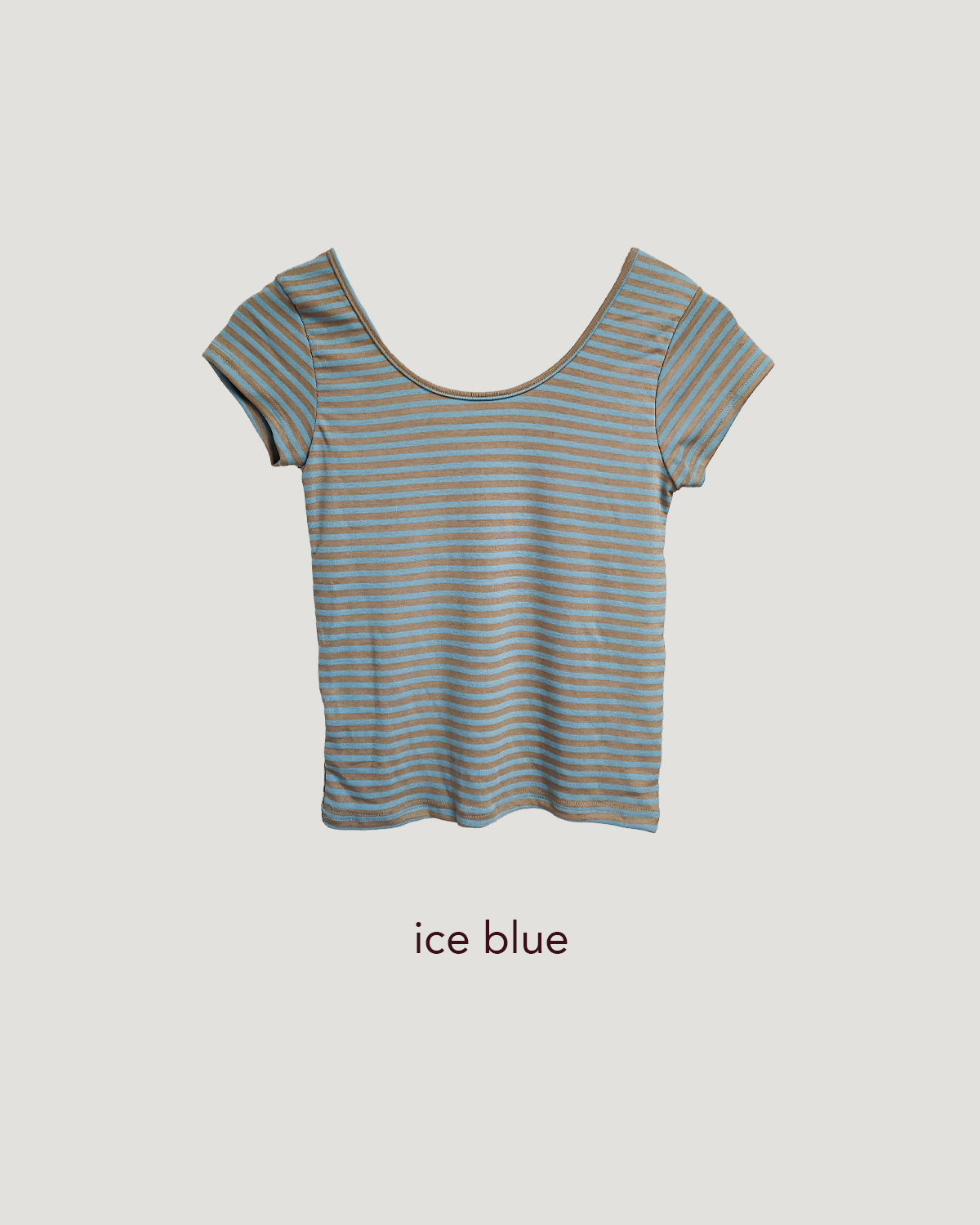 color stripe U neck T