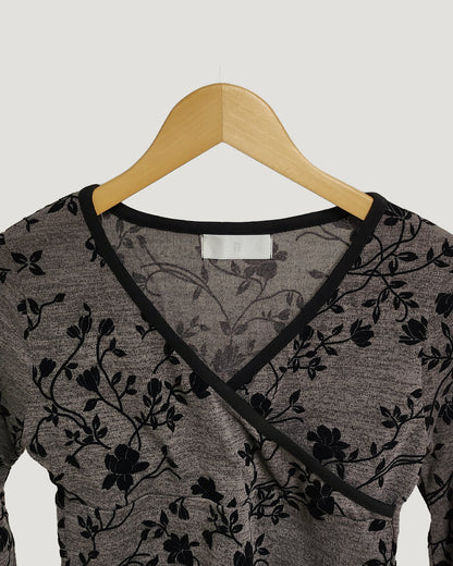 rose velvet pattern V neck top