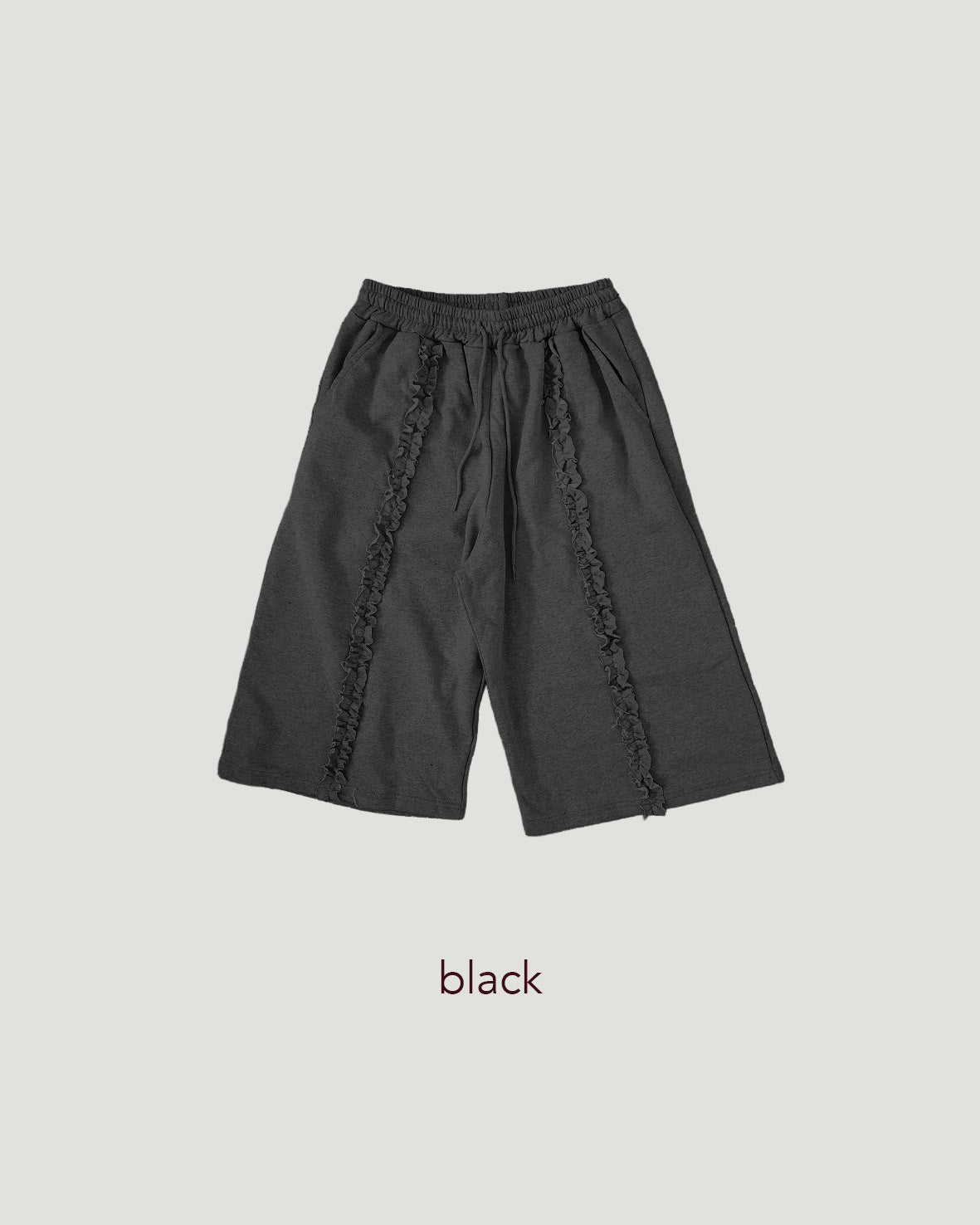 frill sweat half pants