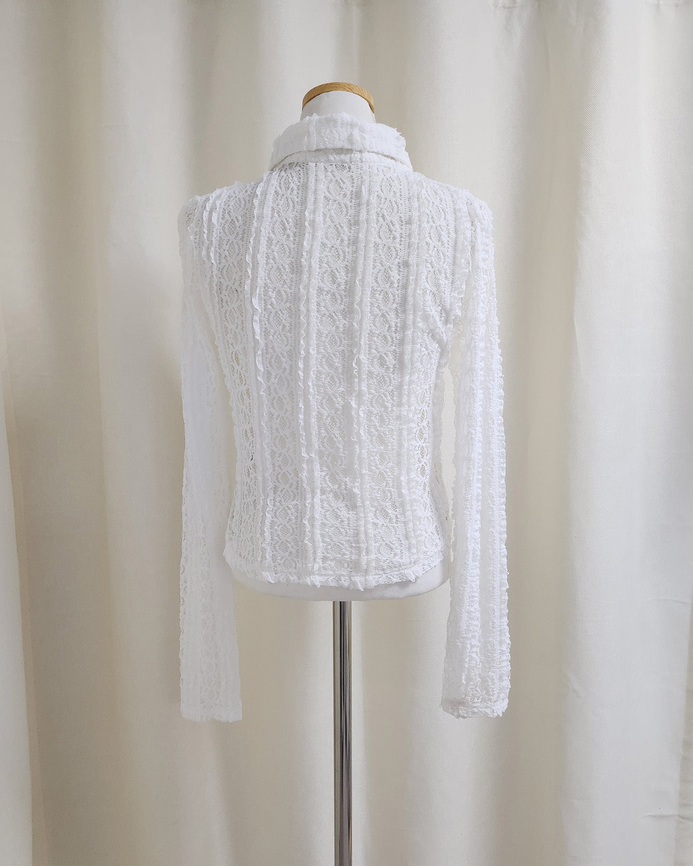 crochet like lace shirt