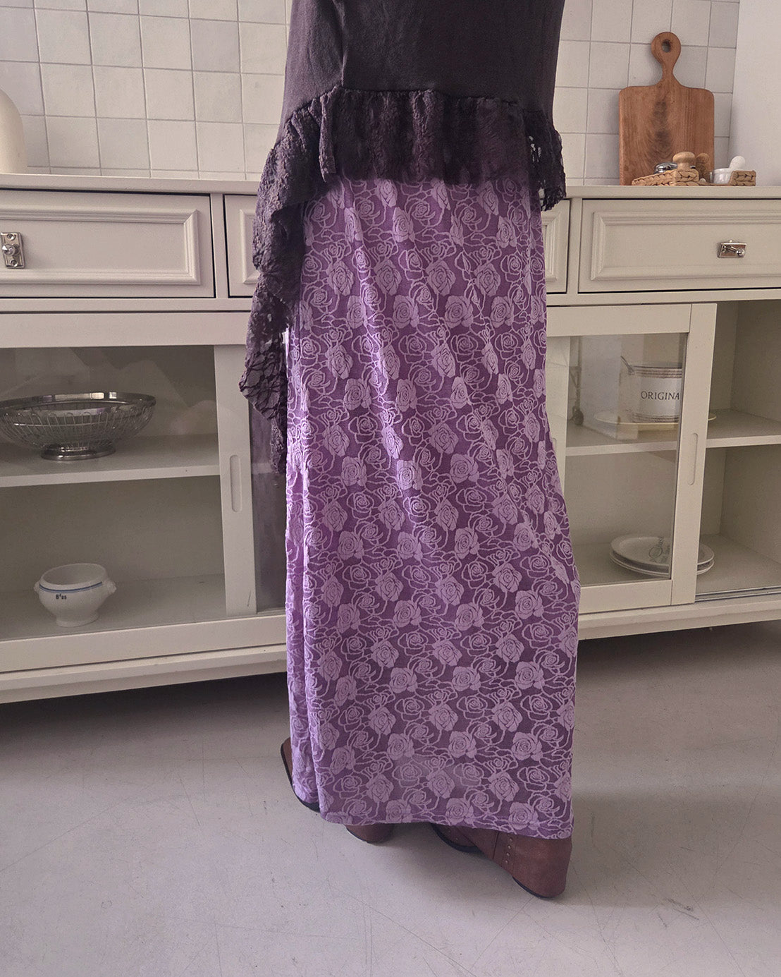 vintage like rose pattern long skirt
