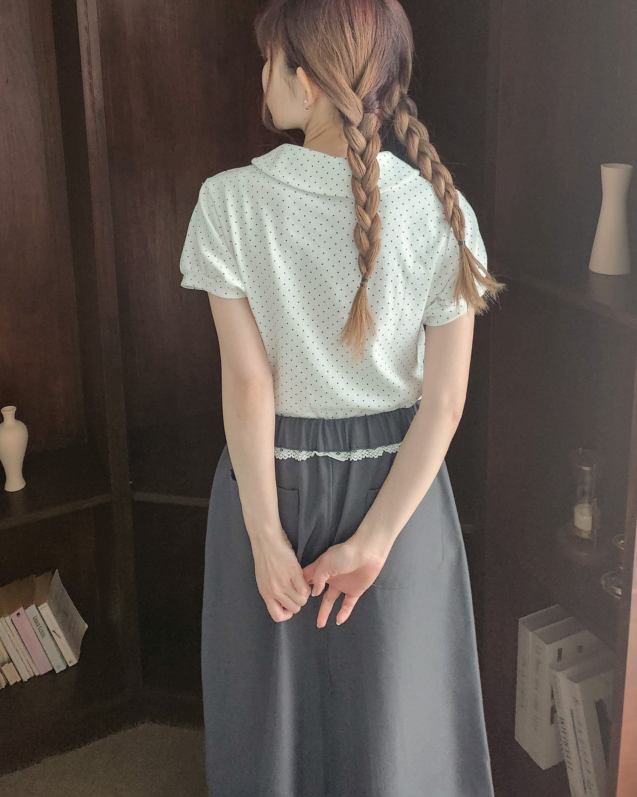 dot puff sleeve collar T