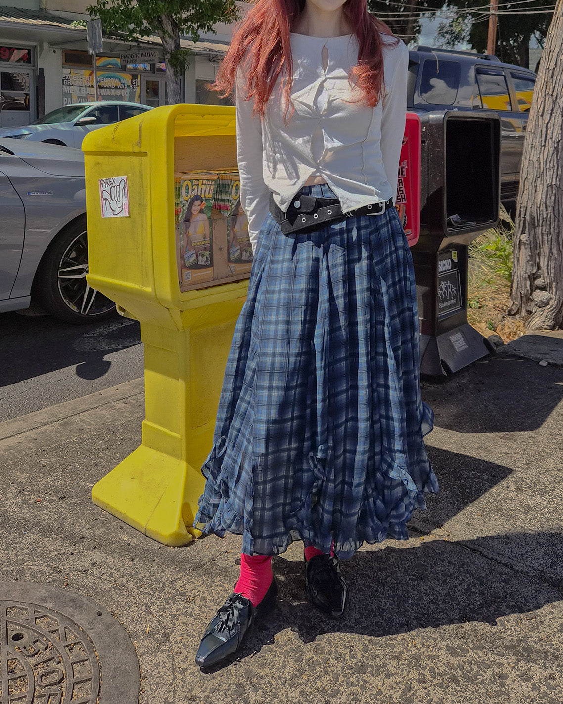 asymmetry check frill skirt