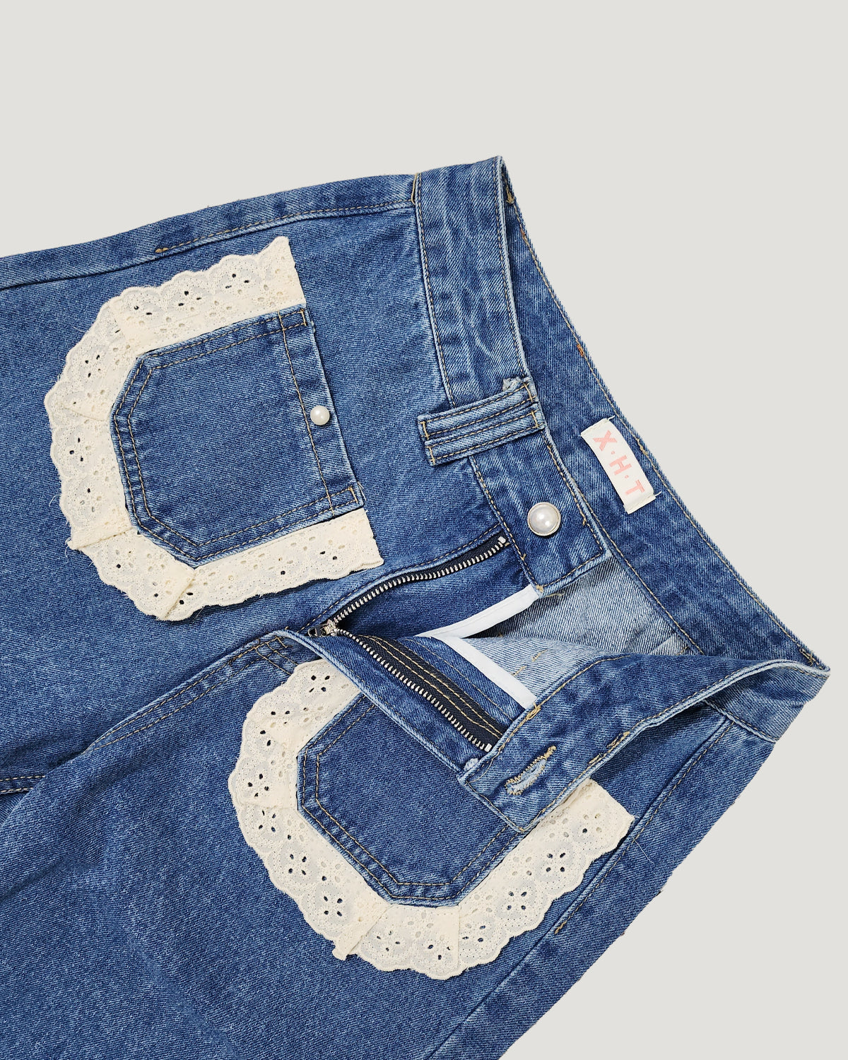 lace pocket flared denim