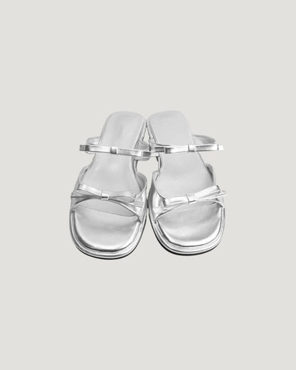 round ribbon sandals