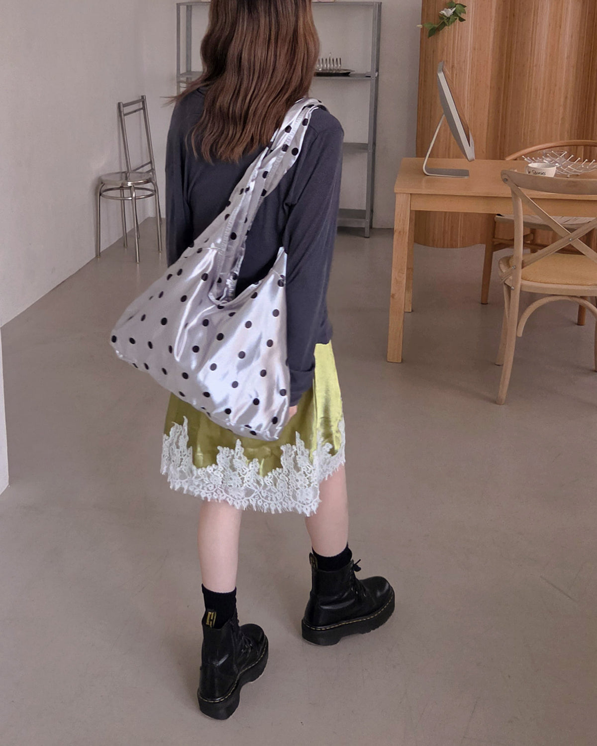 dot metallic tote bag