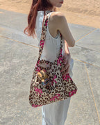 leopard ribbon pattern tote bag