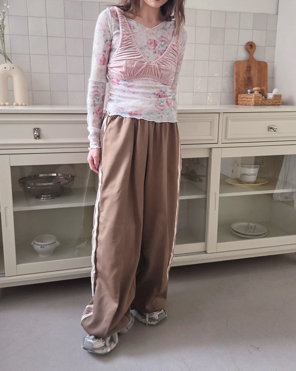 red line wide track pants