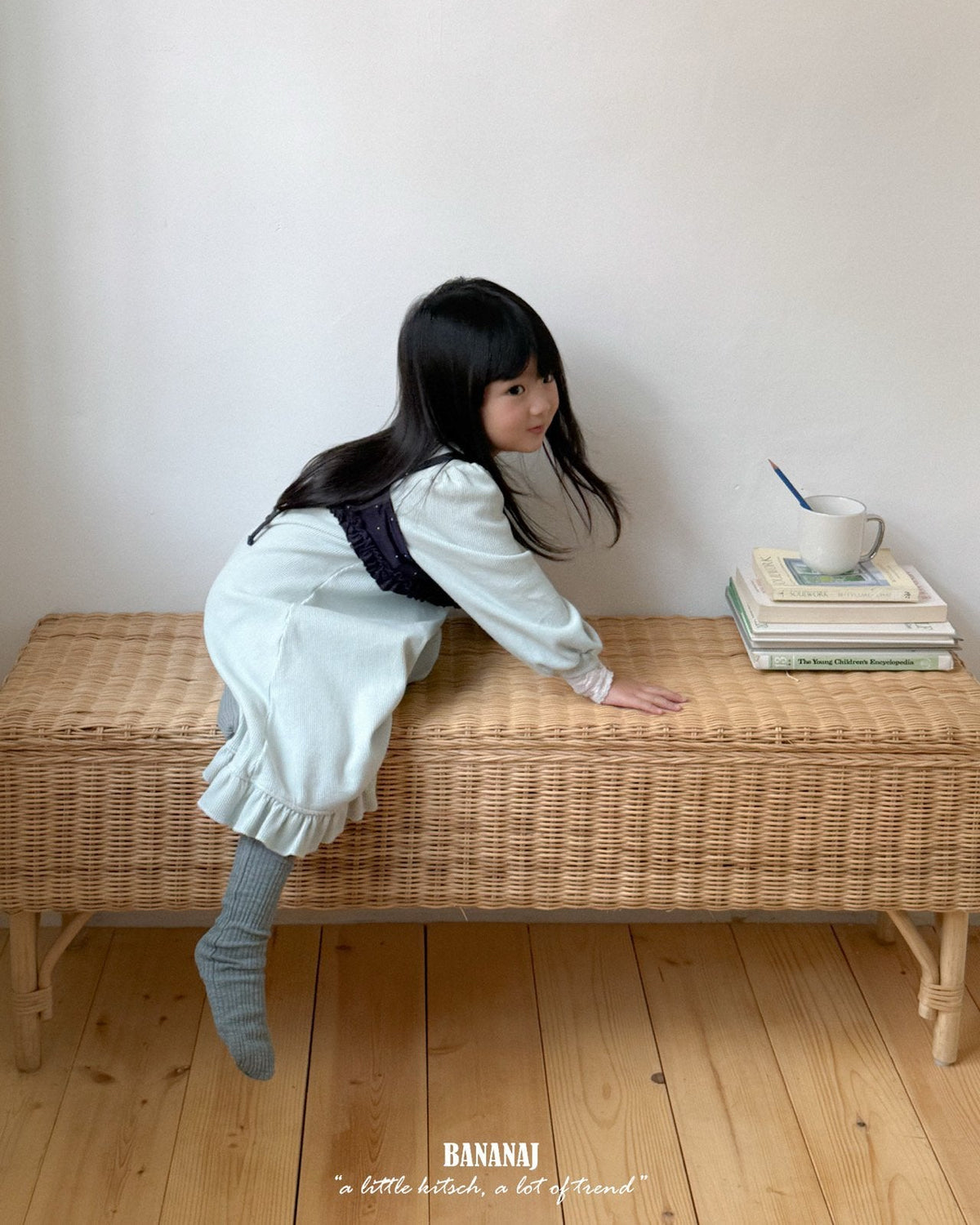 【BANANAJ】lettering waffle dress