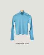 color turtleneck T