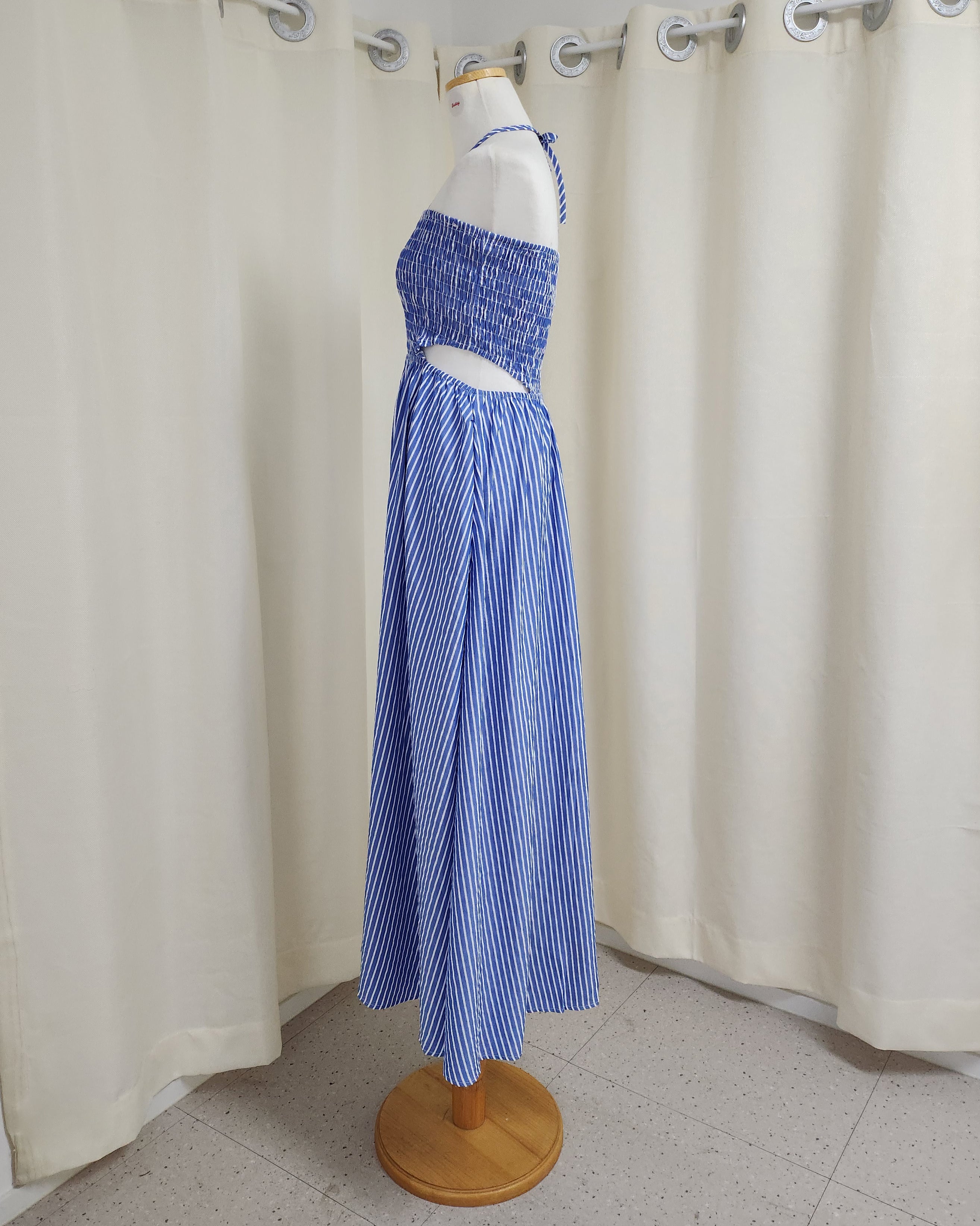 cut out stripe long dress