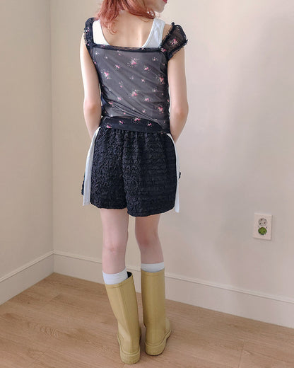 frill short pants