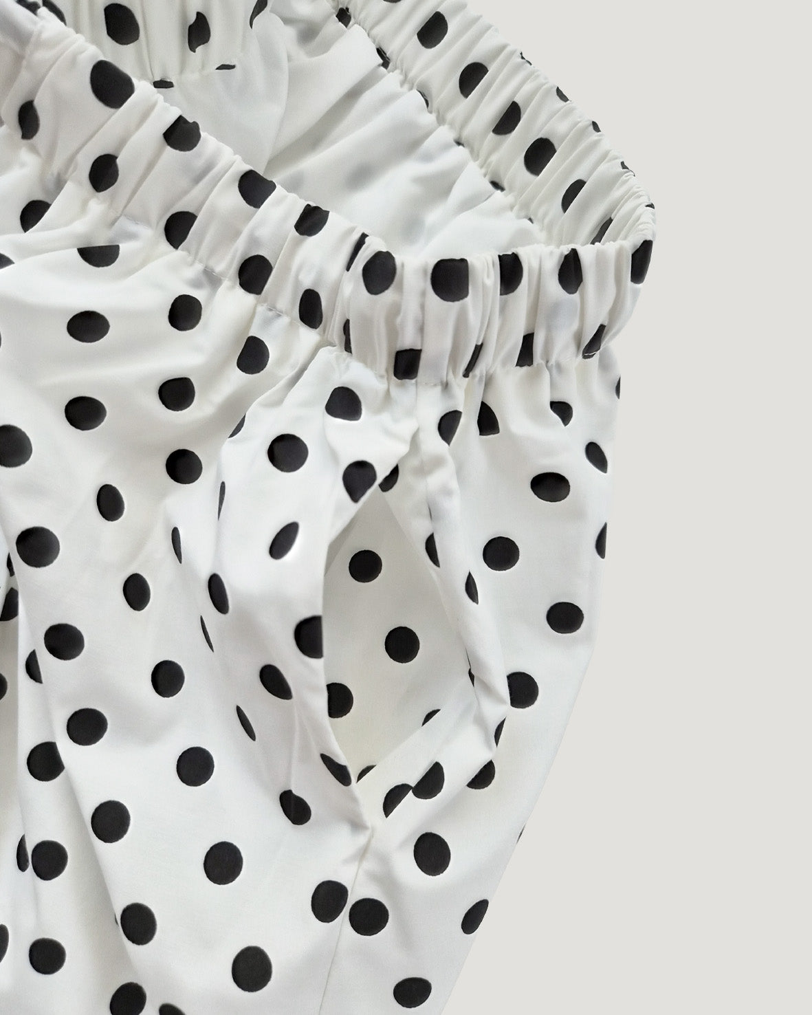 polka dot hem frill skirt