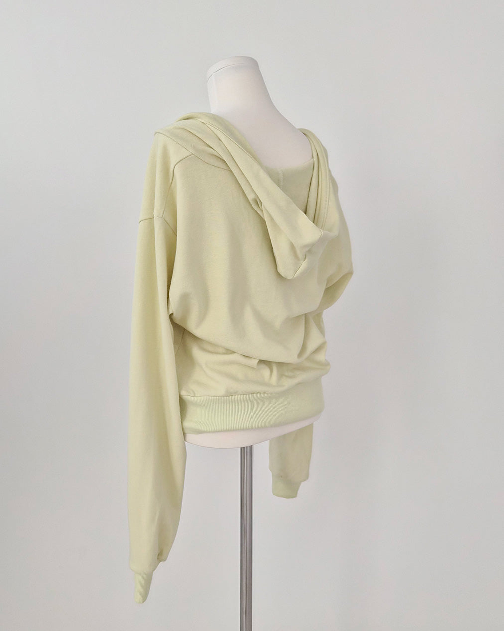 V neck light sweat hood T