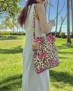 leopard ribbon pattern tote bag