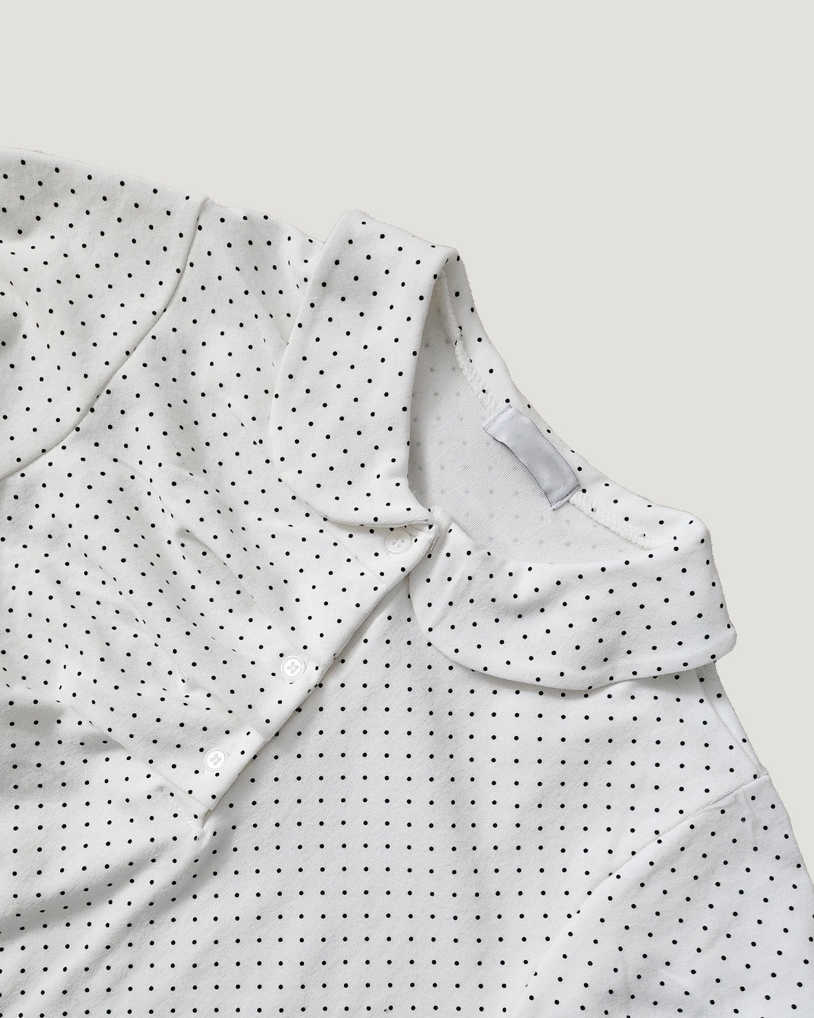 dot puff sleeve collar T