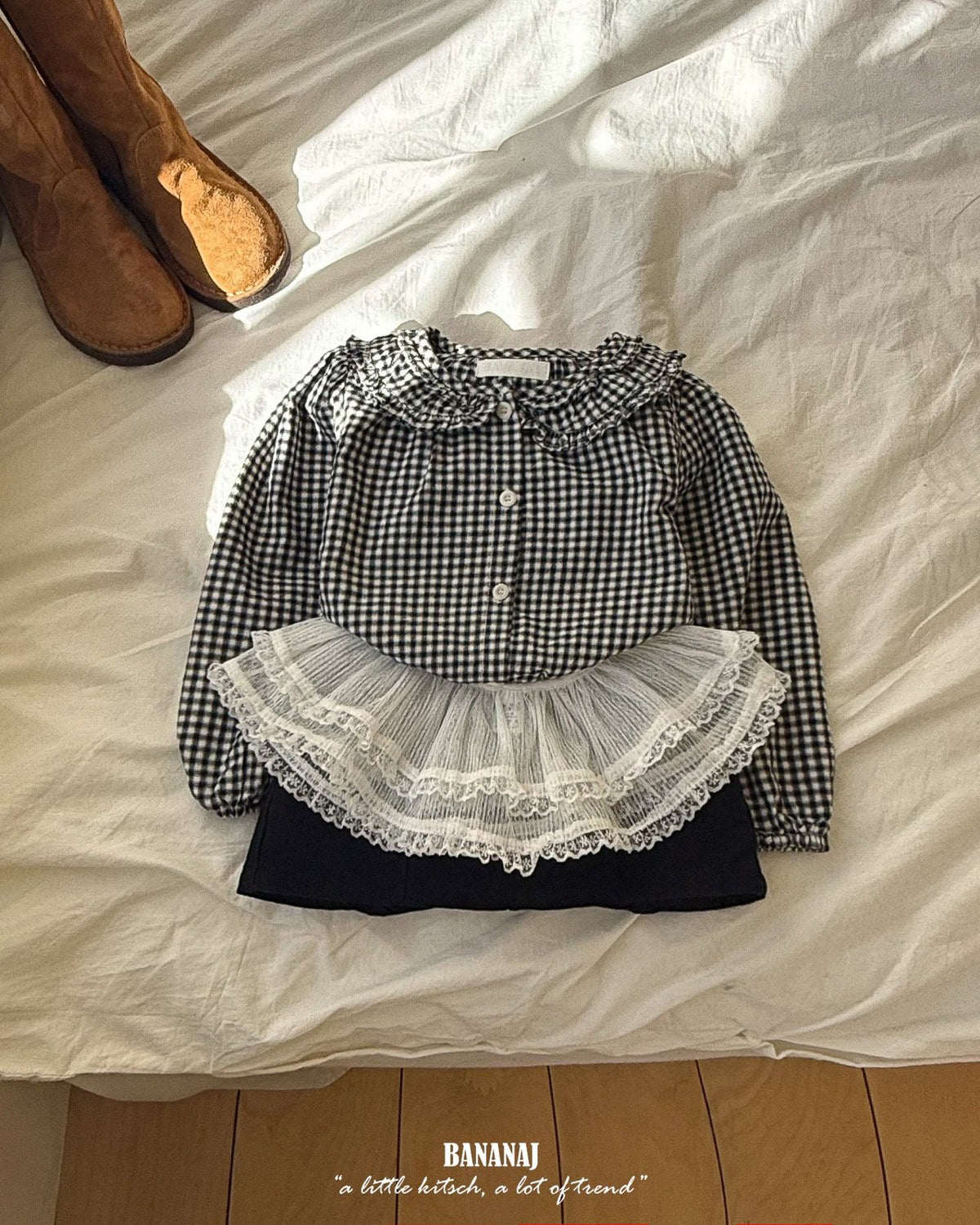 【BANANAJ】bell blouse
