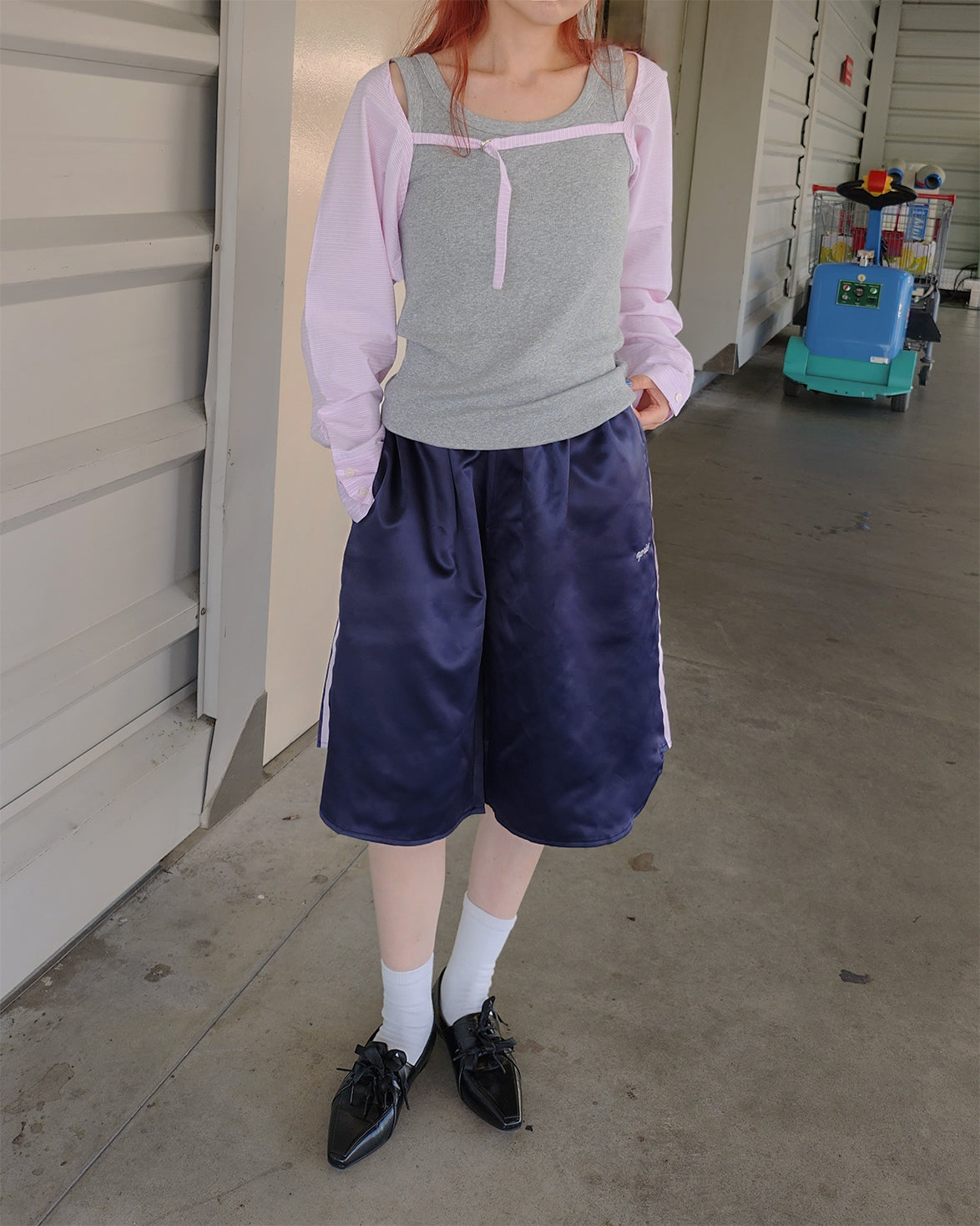 track satin bermuda pants