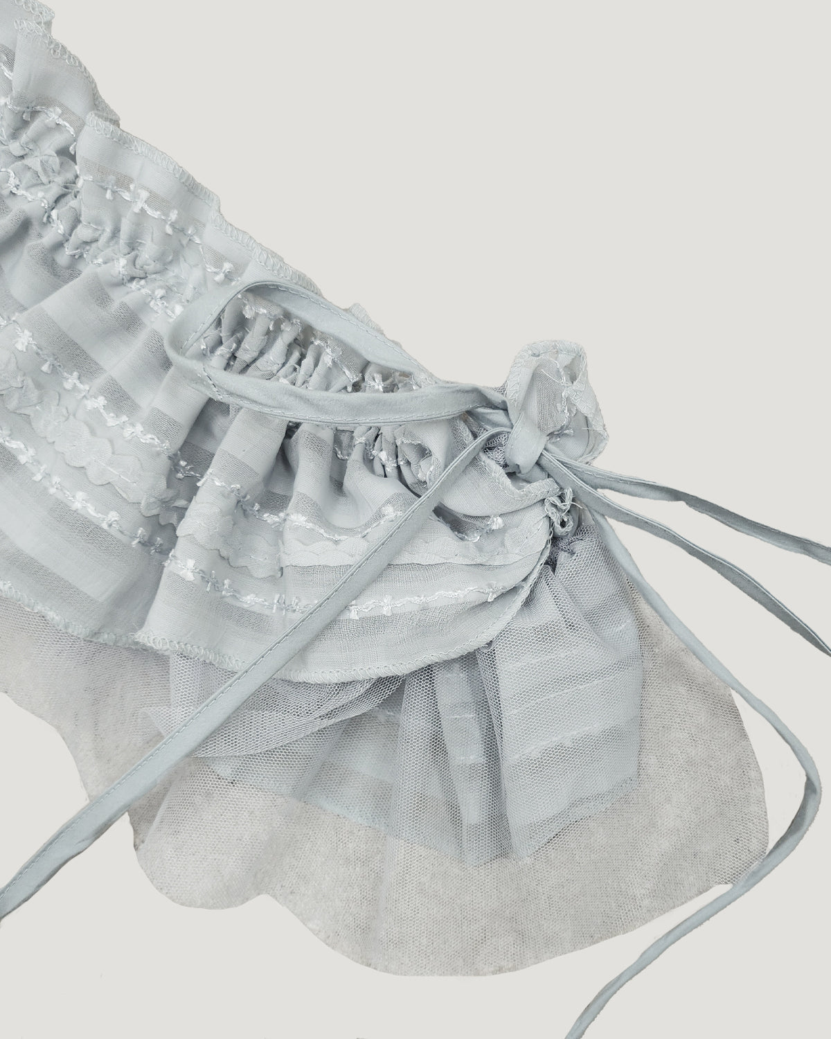 lace frill layered belt