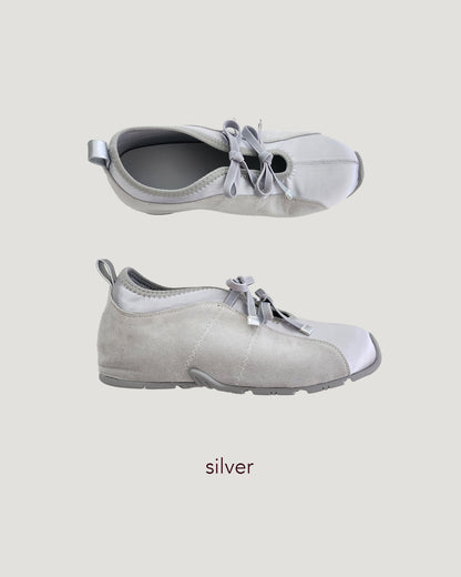 satin switching ribbon girly sneakers