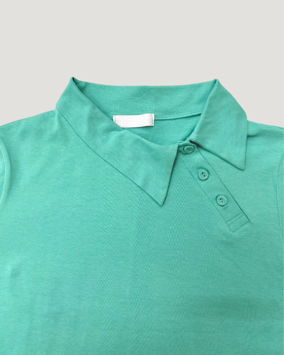 unbalance button collar T