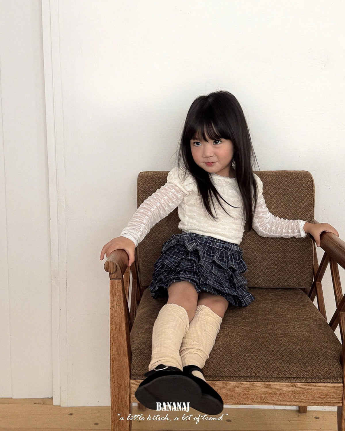 【BANANAJ】rhythm flower lace tee