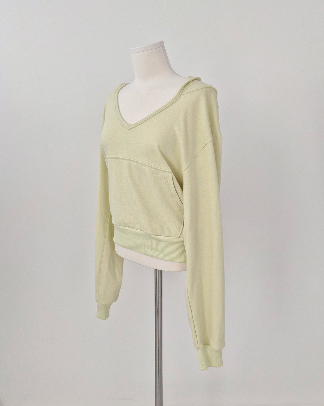 V neck light sweat hood T