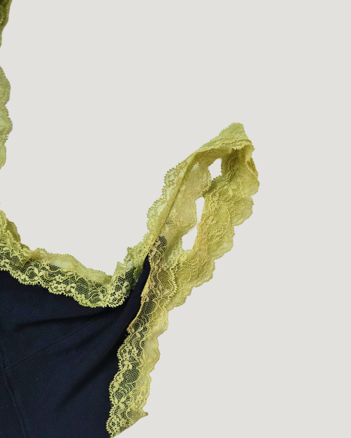 bicolor lace point camisole