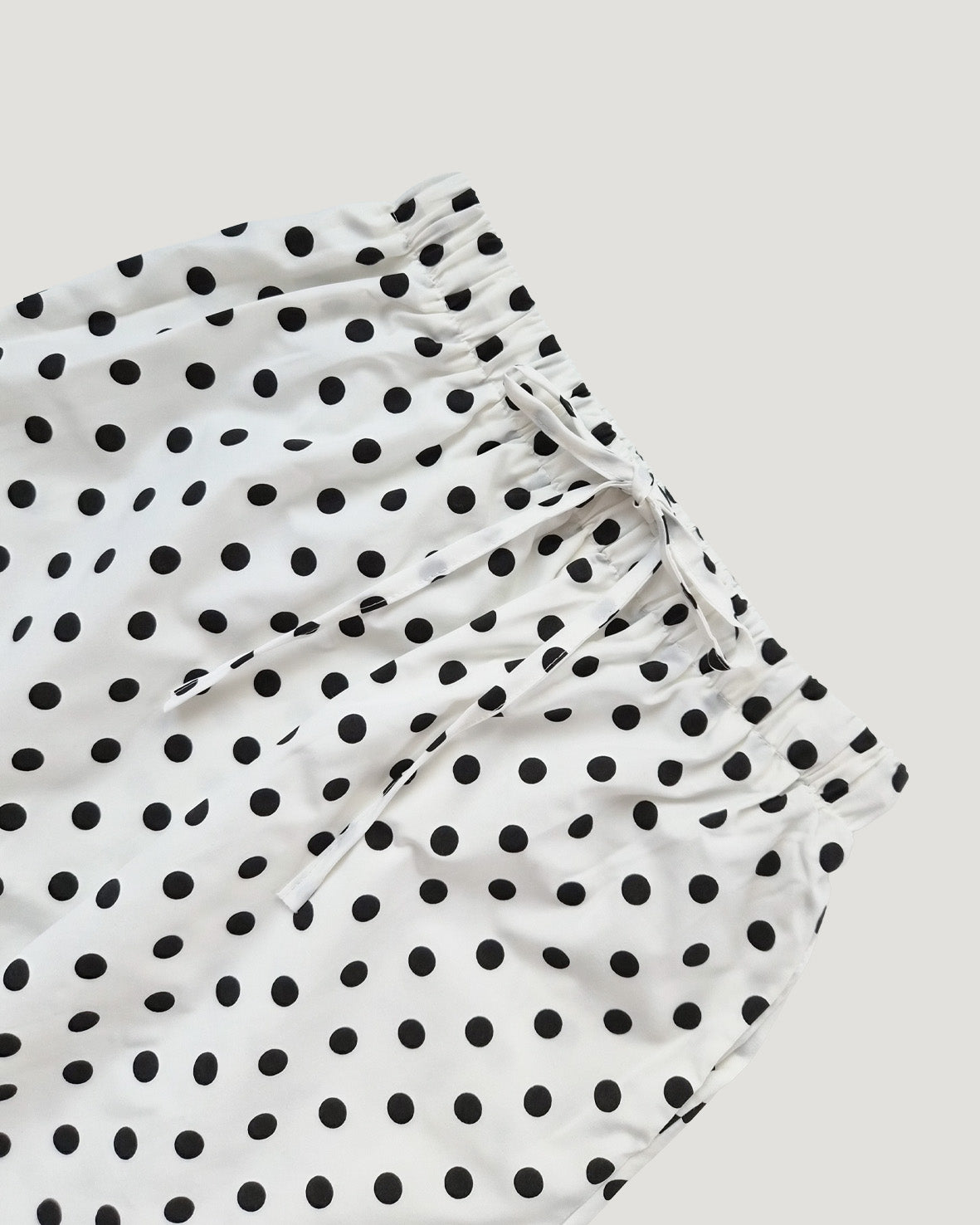 polka dot hem frill skirt