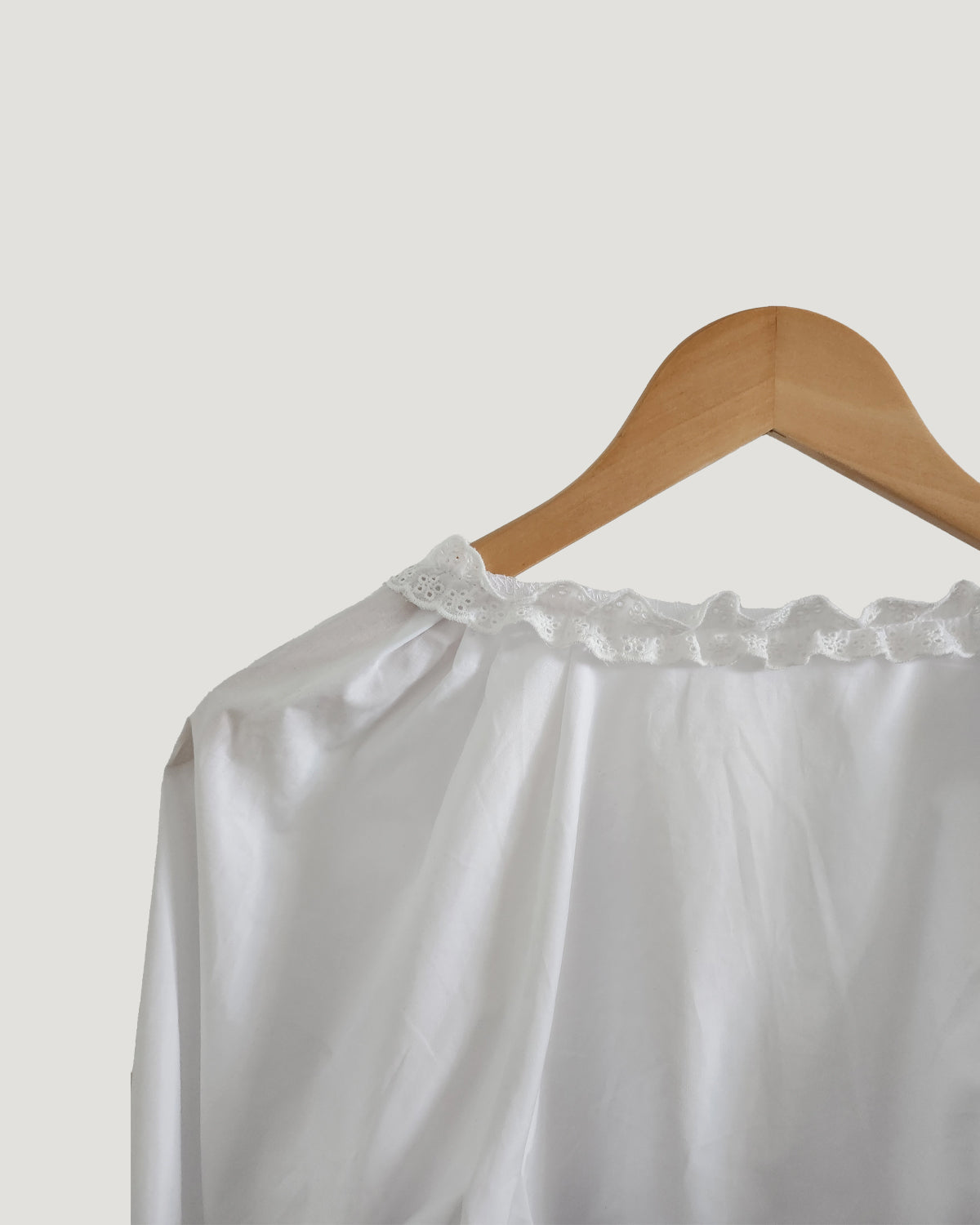 frill double ribbon blouse