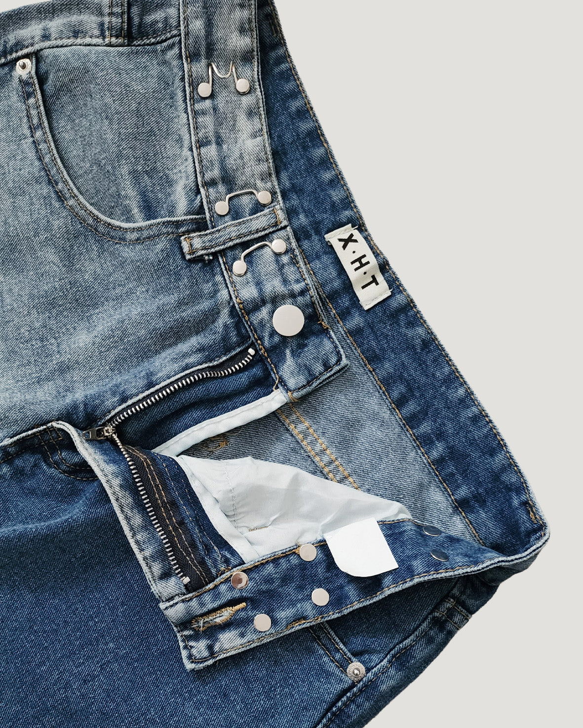 side ripped switching denim