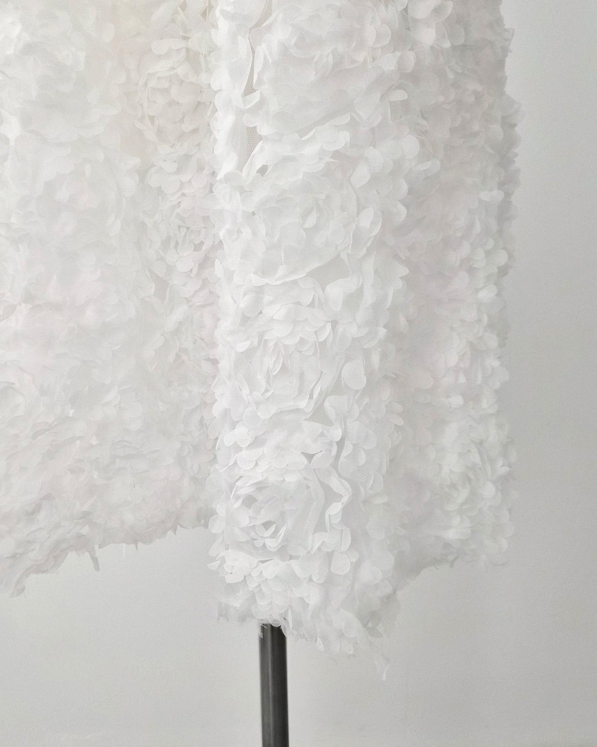 rose motif volume tunic